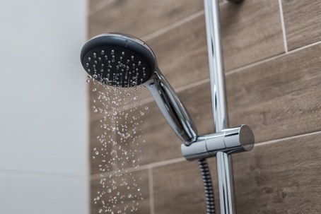 shower with weak water pressure