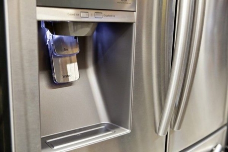 refrigerator water dispenser